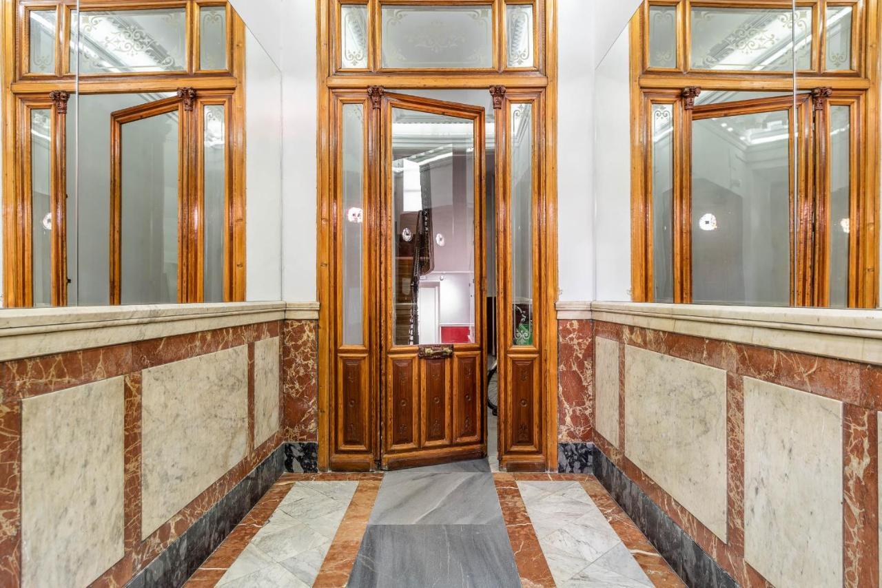 Bnbholder Group Luxury Sol Madrid Exterior photo